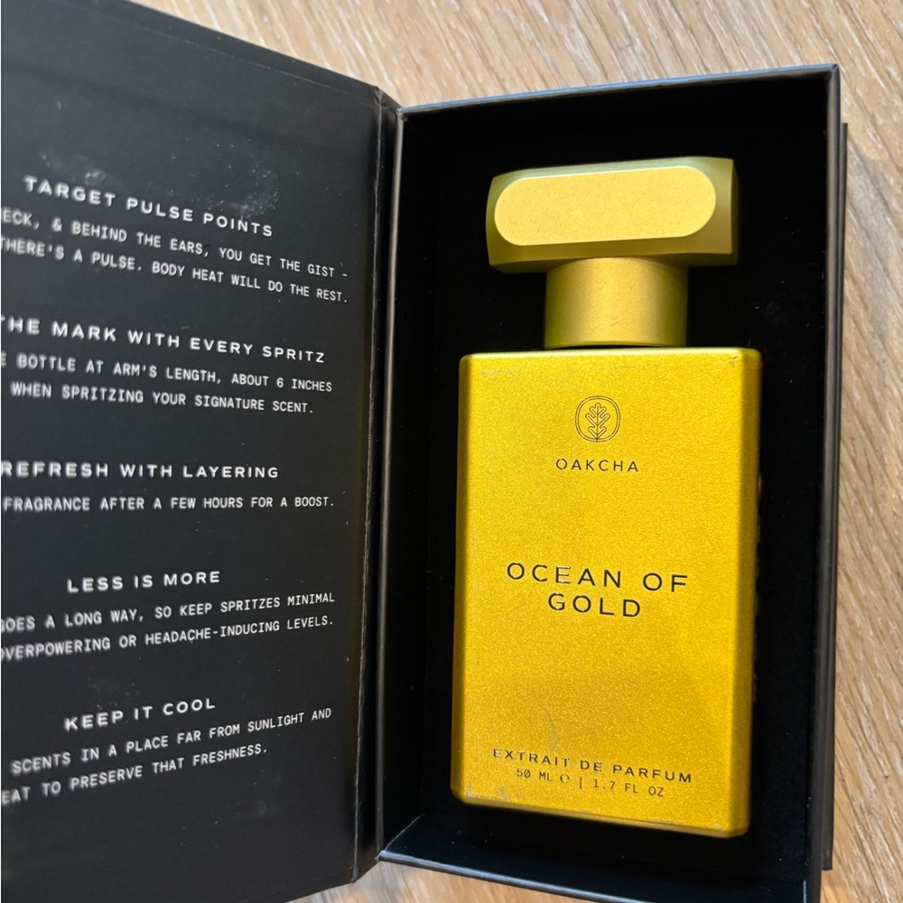 Ocean of Gold Oakcha